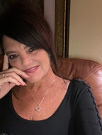 WORKSHOPS BY STEPHANIE DERRA